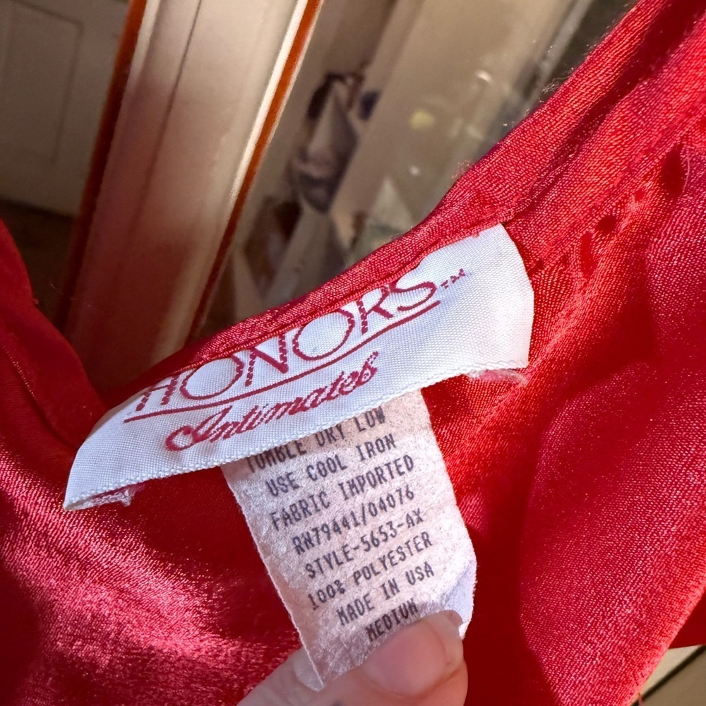 Vintage Honors Intimates red slip dress - Picture 3 of 4